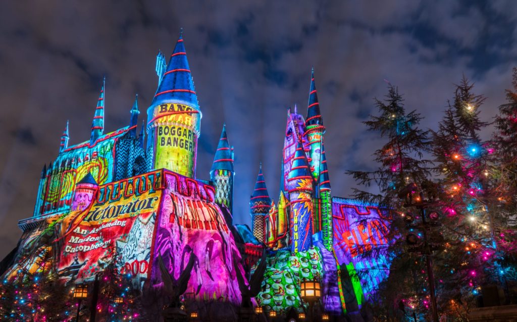 Holiday lights at Hogwarts in Universal Studios